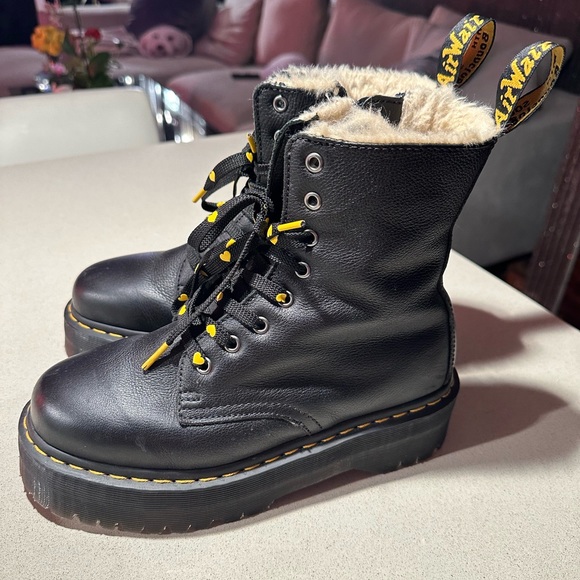 Jaden boot leather faux fur lined platform size 9 (used) - Picture 3 of 6